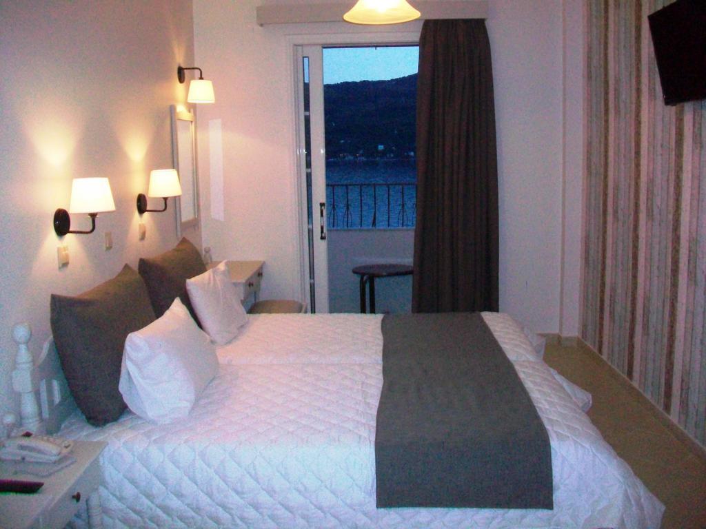 Mirini Hotel Agia Paraskevi  Room photo